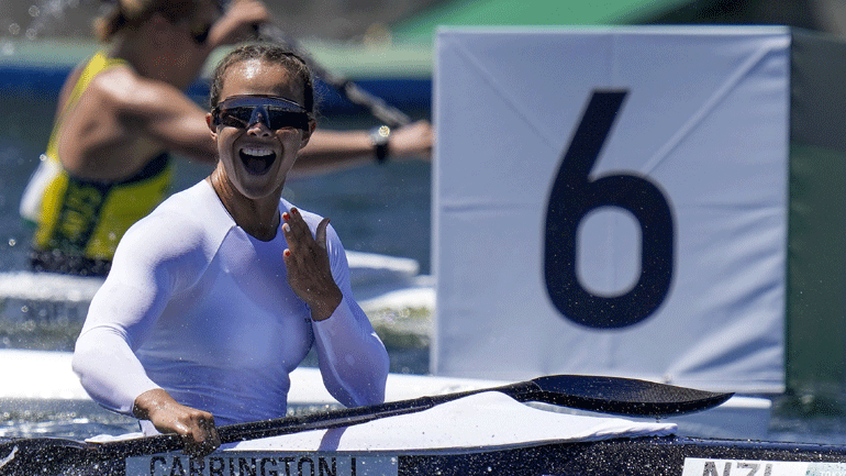 Καγιάκ σπριντ γυναικών: Το χρυσό η Λίσα Κάρινγκτον από την Νέα Ζηλανδία