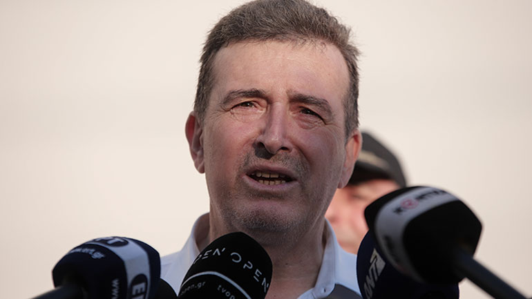 Χρυσοχοΐδης: Μάχη για τον περιορισμό της φωτιάς στην Αρχαία Ολυμπία