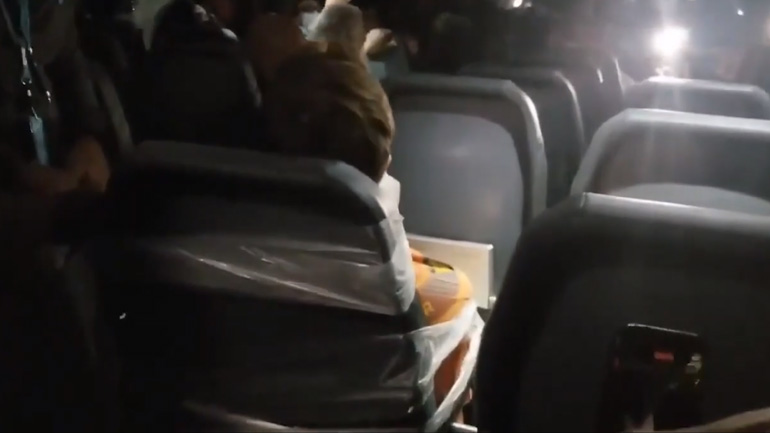 Eπιθετικός επιβάτης σε αεροπλάνο