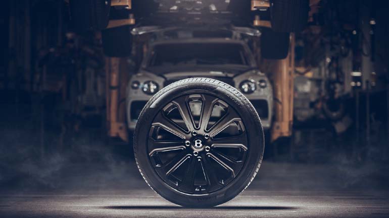 Ποιο αυτοκίνητο φοράει τις μεγαλύτερες carbon ζάντες;