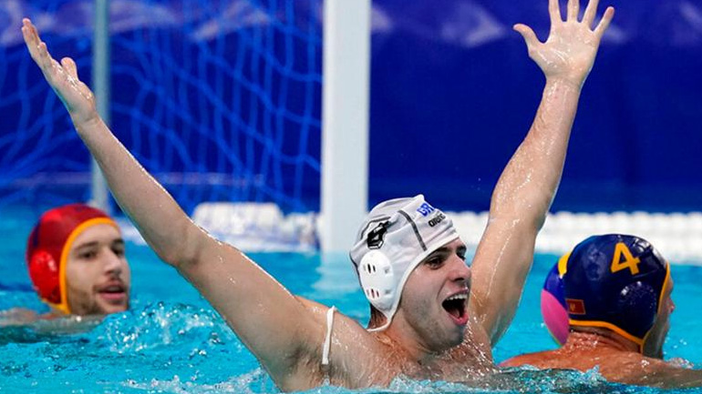 Καιγόταν το σπίτι του Παπαναστασίου την ώρα που η Εθνική προκρινόταν στον τελικό του Ολυμπιακού τουρνουά πόλο