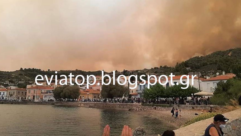 Εκκενώνεται η Λίμνη Ευβοίας: Με φέρι μποτ η διάσωση των κατοίκων