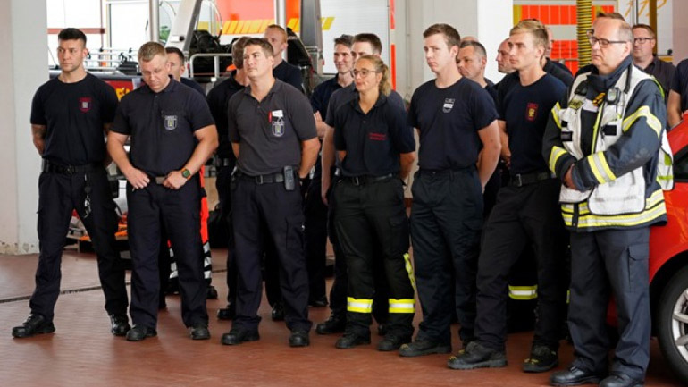 Η Γερμανία στέλνει πυροσβέστες και οχήματα στην Ελλάδα