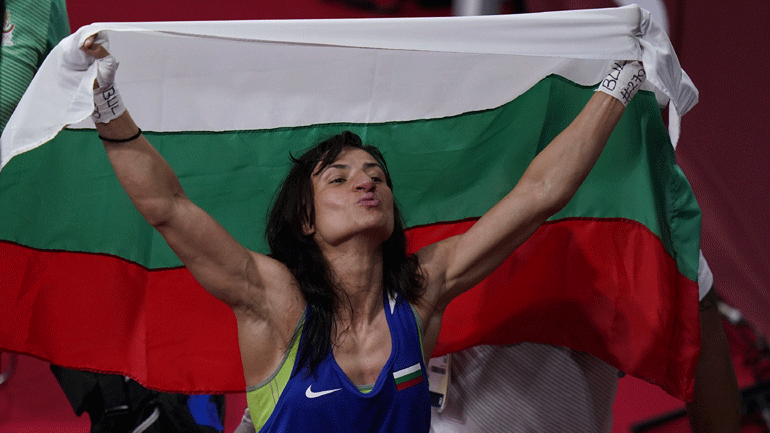 Πυγμαχία γυναικών: Η Βουλγάρα Κράστεβα νικήτρια στα 51 κιλά