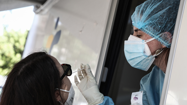 Καταμετρήθηκαν 1.852 περιστατικά Covid – 17 θάνατοι – 204 διασωληνωμένοι