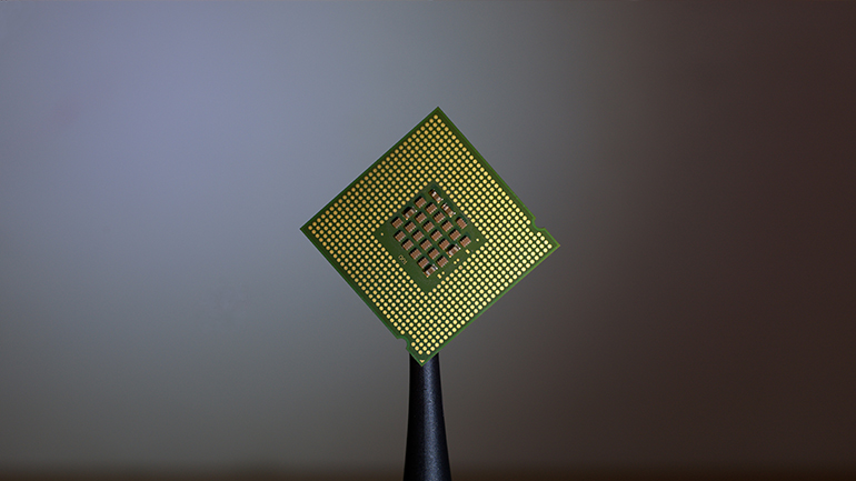 Επανάσταση στα μικροτσίπ από ερευνητές του Πανεπιστημίου του Sussex