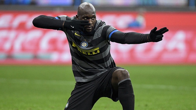 Στο Λονδίνο για να «τελειώσει» τη μεταγραφή του στην Τσέλσι ο Ρομέλου Λουκάκου