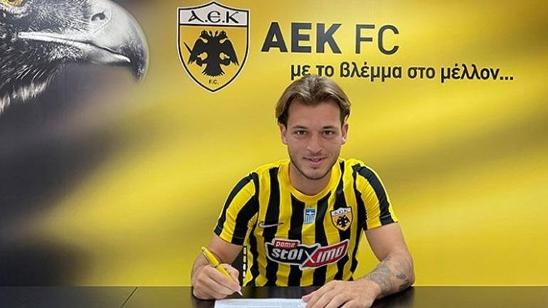 Η ΑΕΚ πήρε τον Μουστακόπουλο για την ομάδα Β’ του συλλόγου