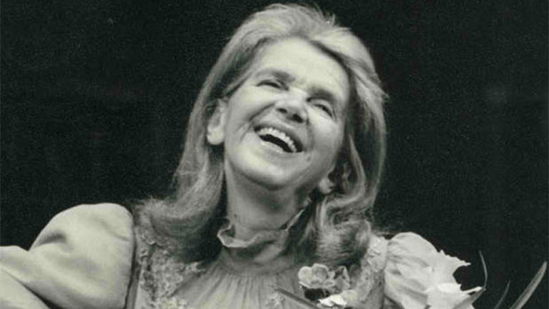 Σαν σήμερα έφυγε από τη ζωή η Βάσω Μανωλίδου