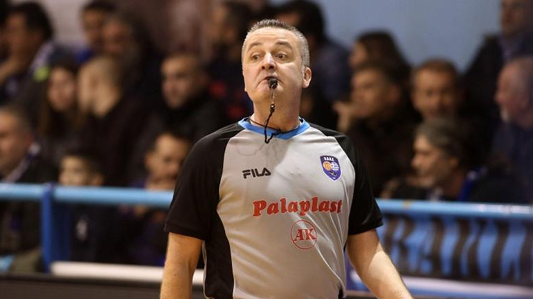 Μπάσκετ: «Κόπηκαν» λόγω ηλικίας οι διαιτητές Αναστόπουλος, Σχινάς και Ψαριανός