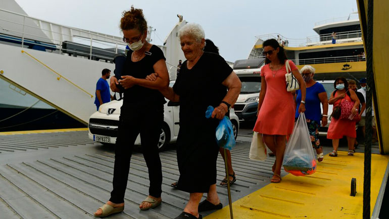 Ιόνιο Πανεπιστήμιο: 150 φοιτητικές κλίνες για τη φιλοξενία πληγέντων από τις πυρκαγιές