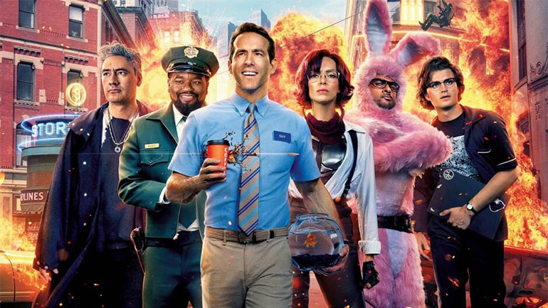 «Free Guy»: Μια εντυπωσιακή περιπέτεια με τους Ράιαν Ρέινολντς, Τζόντι Κόμερ