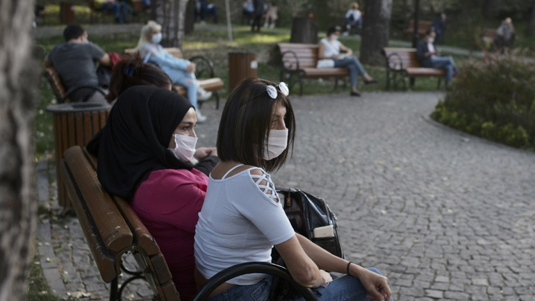 Τουρκία: Περισσότερα από 22.000 περιστατικά κορωνοϊού το τελευταίο 24ωρο