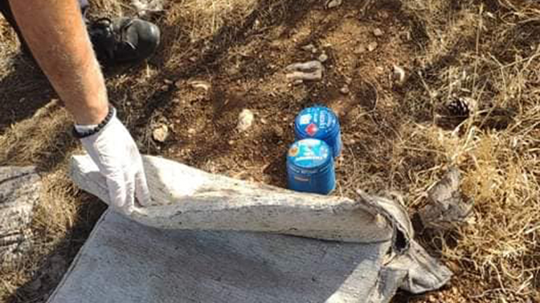 Βρέθηκαν γκαζάκια στο δασάκι της Αργυρούπολης