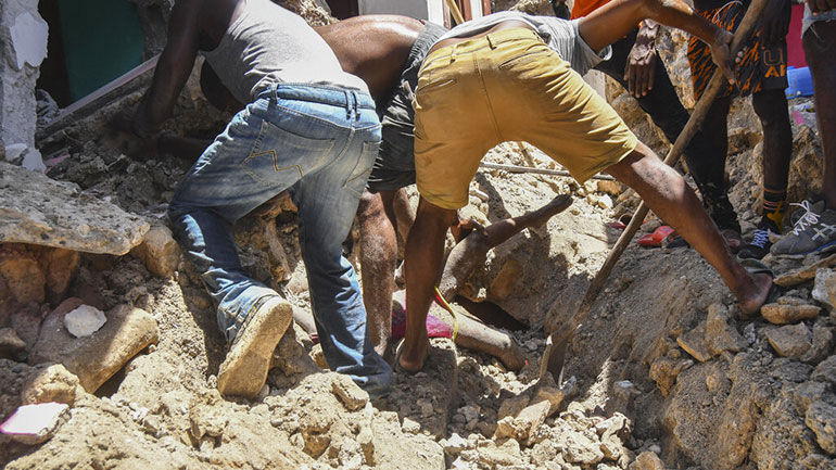 Αϊτή: 227 οι νεκροί από τον ισχυρό σεισμό – Εκατοντάδες τραυματίες και αγνοούμενοι