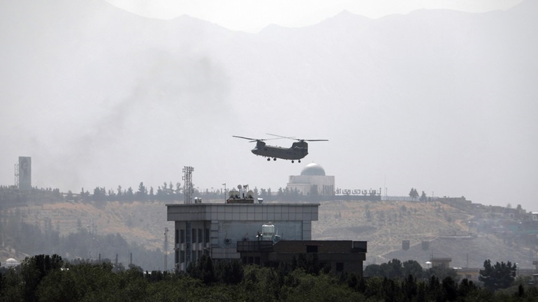 Δεκάδες κράτη καλούν να επιτραπεί σε ξένους και Αφγανούς να φύγουν από το Αφγανιστάν