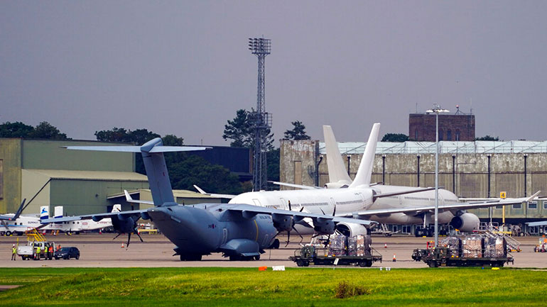 Ρωσία: Ο πρόεδρος Γάνι διέφυγε παίρνοντας μαζί του αυτοκίνητα και ένα ελικόπτερο γεμάτο μετρητά