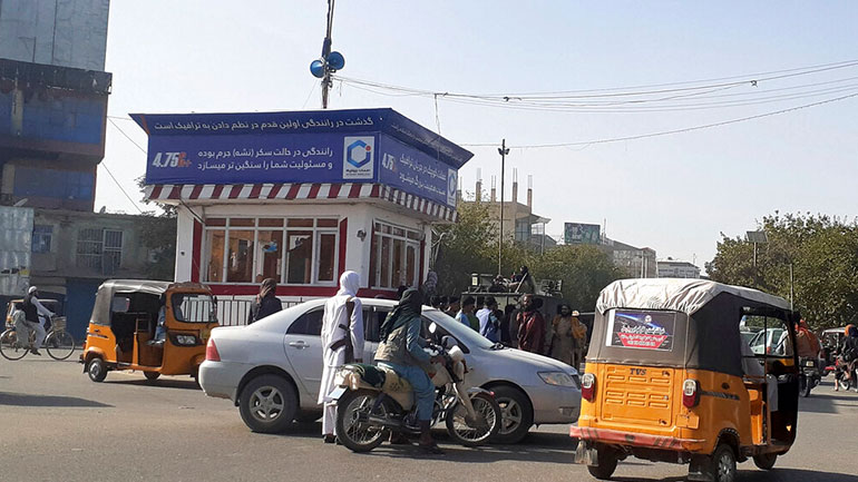 Ρώσοι και Ισπανοί διπλωμάτες απομακρύνονται από το Αφγανιστάν