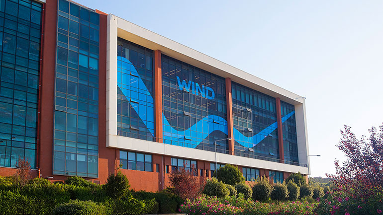 Η WIND Ελλάς εξαγοράζεται από τη μητρική της Nova, United Group