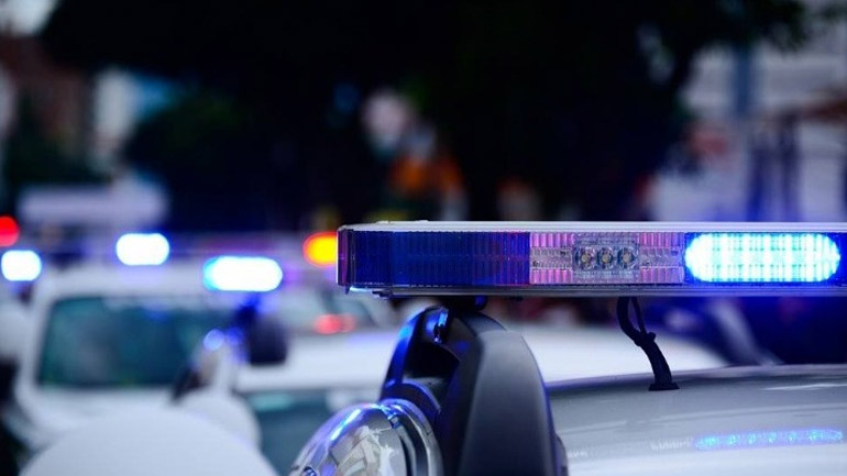 Θεσσαλονίκη: Επιτέθηκαν σε λαχειοπώλη και τον λήστεψαν – Στο νοσοκομείο το θύμα