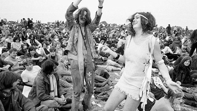 Οι hippies υπέκυψαν στην κρεατομηχανή του συστήματος