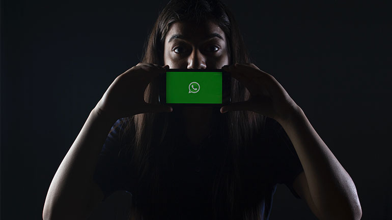 Ψεύτικες παραδόσεις και spam στο WhatsApp