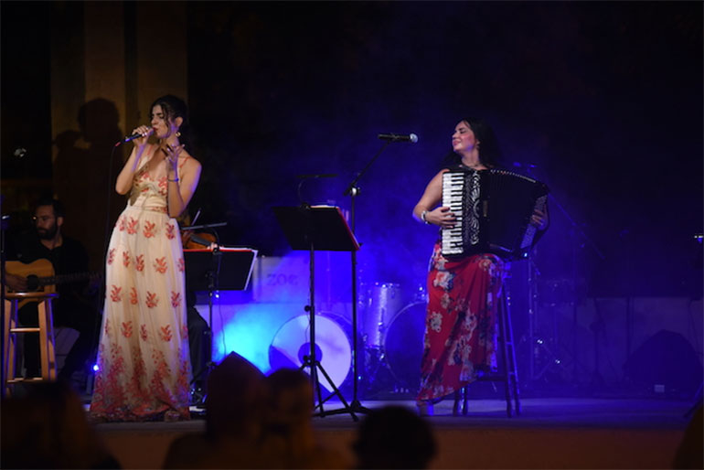 Άννα Κατσούλη, Ζωή Τηγανούρια