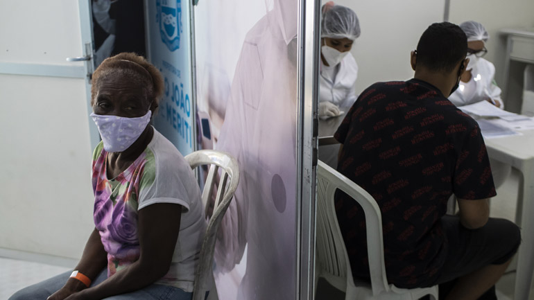 Covid-19: 1.106 θάνατοι το τελευταίο 24ωρο στη Βραζιλία