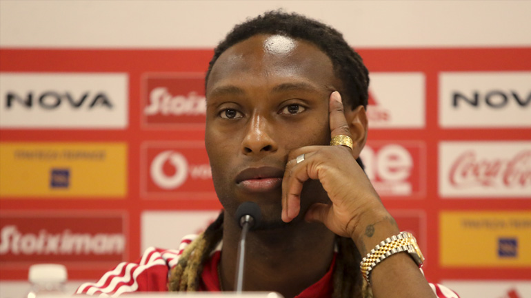 Ολυμπιακός: Δανεικό με οψιόν αγοράς θέλει η Γουλβς τον Σεμέδο – Υπάρχει πρόβλημα με τη βίζα του