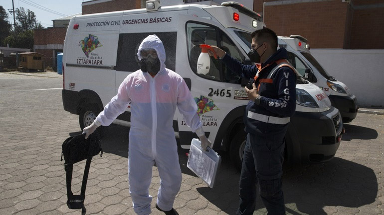 Κορωνοϊός: 877 θάνατοι το τελευταίο 24ωρο στο Μεξικό