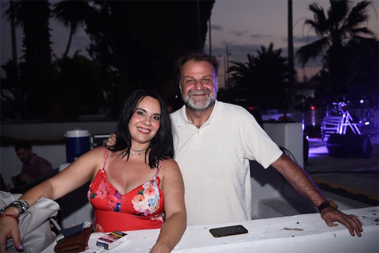 Ζωή Τηγανούρια, Λάζαρος Λασκαρίδης (αντιδήμαρχος πολιτισμού Δήμου Καλλιθέας)