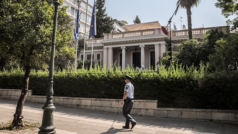 ΚΥΣΕΑ για Αφγανιστάν: Προτεραιότητα ο απεγκλωβισμός προσώπων που συνεργάστηκαν με τις ελληνικές δυνάμεις