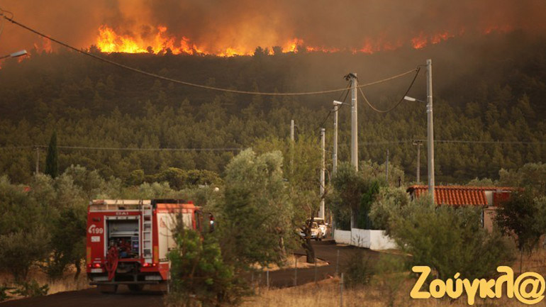 Δήμαρχος Μάνδρας: Η αλλαγή του ανέμου χάλασε την προσπάθεια των προηγούμενων ωρών