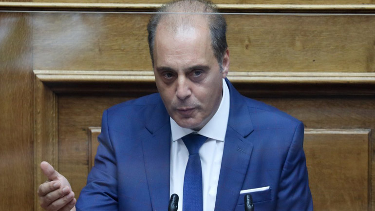 Βελόπουλος: «Όσο ανθρωπιστές κι αν είμαστε, η χώρα μας δεν αντέχει νέα εισροή παράνομων μεταναστών»