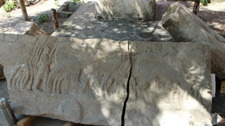 Αρχαιολόγοι στην Τουρκία βρήκαν ανάγλυφο που θεωρούν ότι απεικονίζει τους ελληνοπερσικούς πολέμους