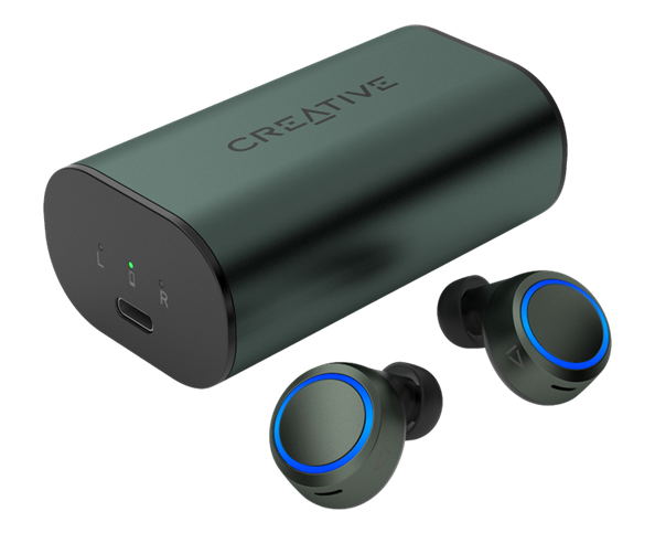 Τα Creative Outlier Air V3 aανεβάζουν ακόμα μια φορά τον πήχη και αυτή τη φορά εμφανίζονται με ένα midnight metallic green look