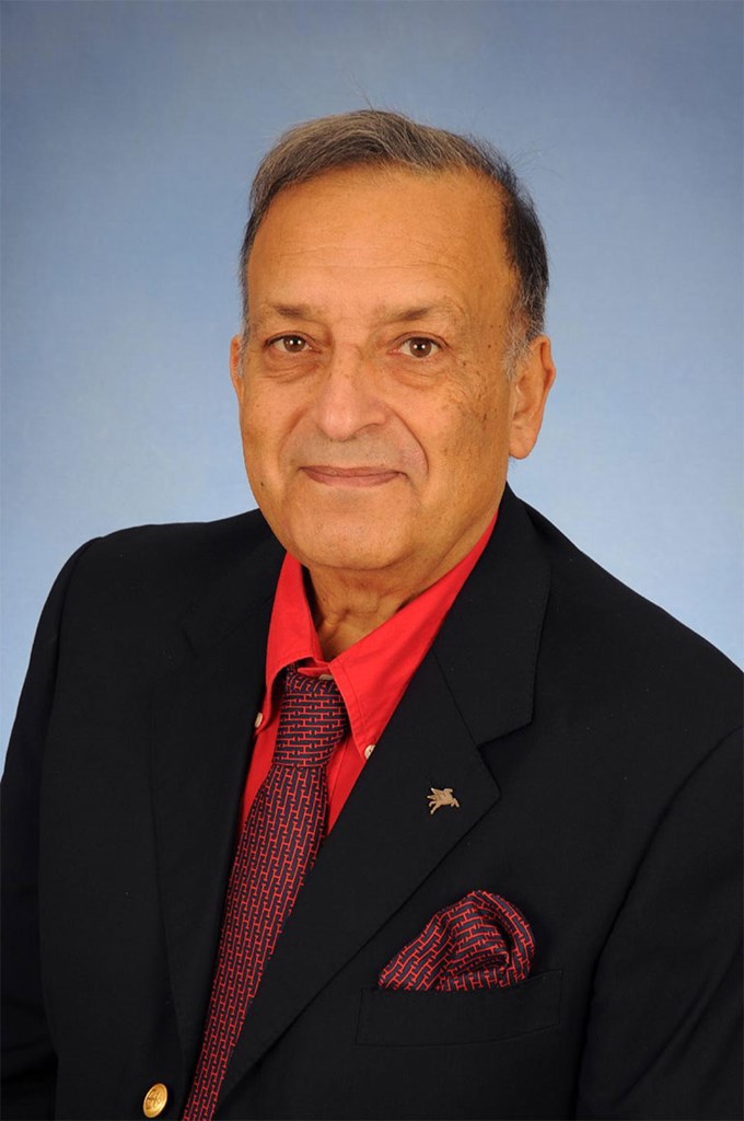  Ο πρόεδρος του "Κληροδότηματος Δημητρίου & Λιλίκας Μωραΐτη" κ. Νίκος Σιγάλας