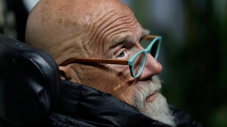 ΗΠΑ: Πέθανε ο εικαστικός Τσακ Κλόους, μορφή του υπερρεαλισμού