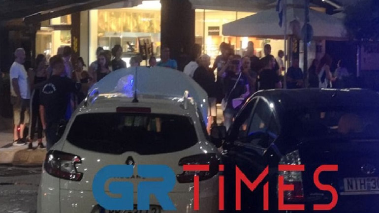 Τροχαίο με εγκλωβισμό στην Περαία Θεσσαλονίκης