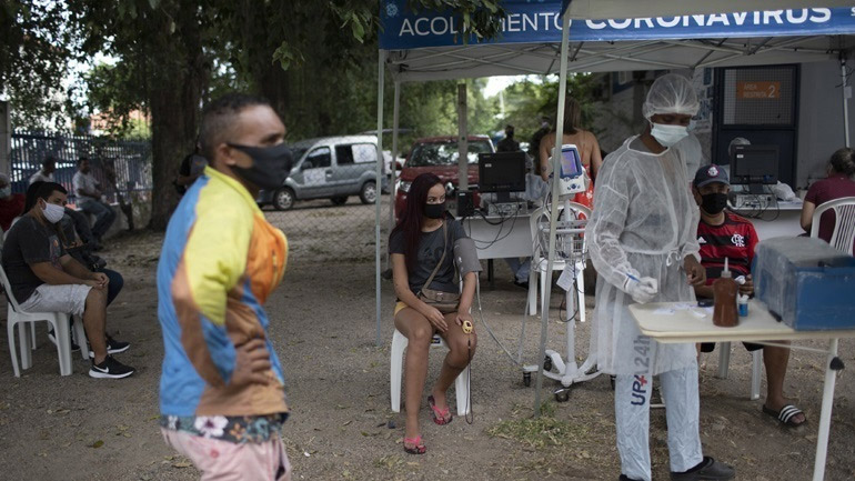 Covid-19: Περισσότεροι από 573.000 οι νεκροί στη Βραζιλία