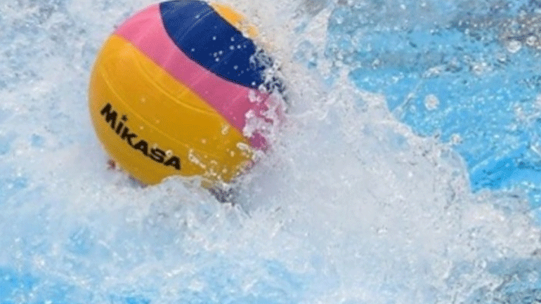 Η εθνική σήμερα με Ουκρανία στο Ευρωπαϊκό Νεανίδων στο Σίμπενικ