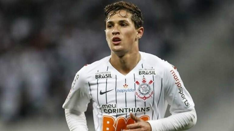 «Συμφώνησαν Παναθηναϊκός και Κορίνθιανς για τον Βιτάλ»