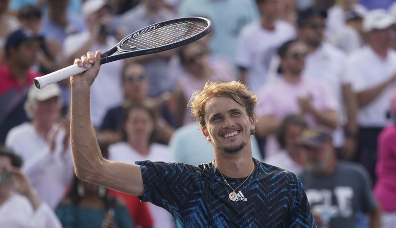 Τένις: To σήκωσε με «περίπατο» στο Σινσινάτι ο Ζβέρεφ