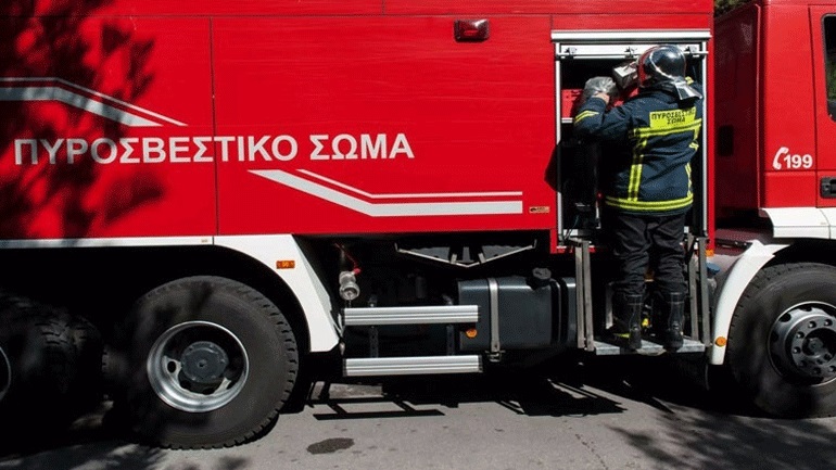 Θεσσαλονίκη: Φωτιά σε ακατοίκητο οίκημα στην Άνω Πόλη