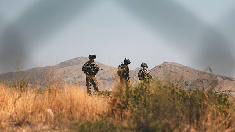 Τζο Μπάιντεν και Μπόρις Τζόνσον συζητούν για τα σχέδια εκκένωσης στο Αφγανιστάν