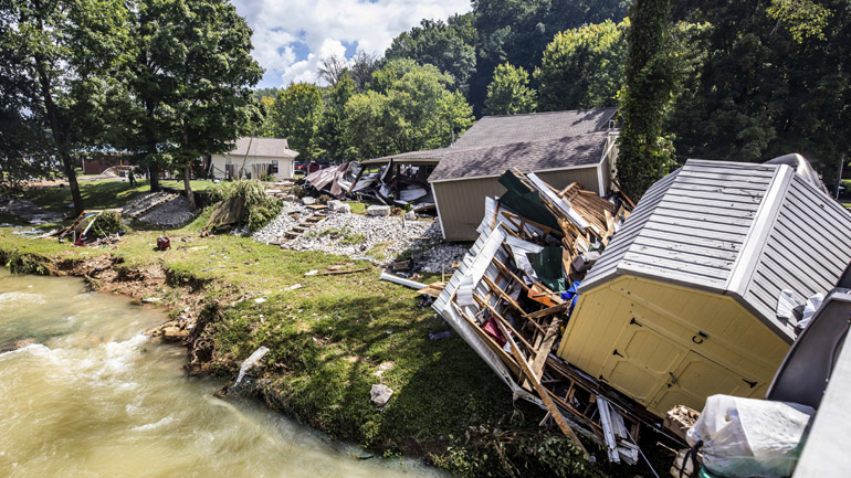 ΗΠΑ: Τουλάχιστον 21 νεκροί στο Τενεσί από τις πλημμύρες