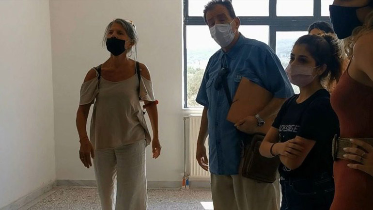 Μυτιλήνη: Συνεχίζονται οι έντονες διαμαρτυρίες για τη μεταστέγαση σχολείου σε “ακατάλληλο χώρο” Μυτιλήνη: Συνεχίζονται οι έντονες διαμαρτυρίες για τη μεταστέγαση σχολείου σε “ακατάλληλο χώρο”