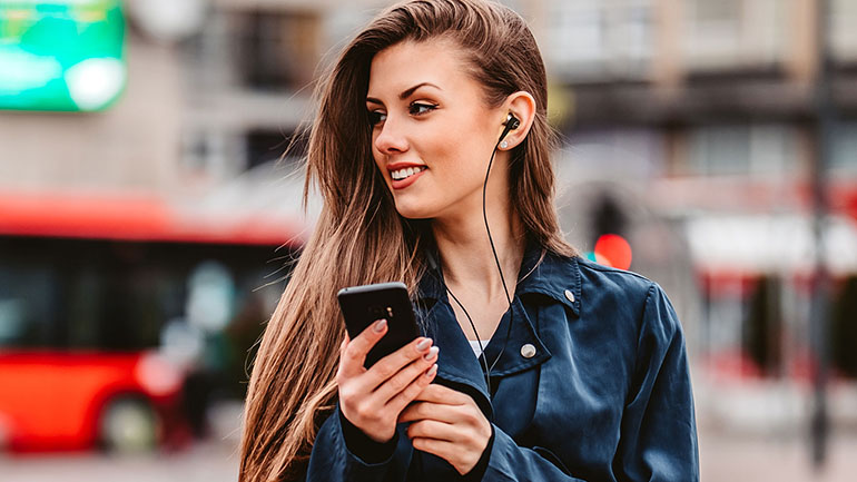 Creative Aurvana Trio LS: Αρκούν!