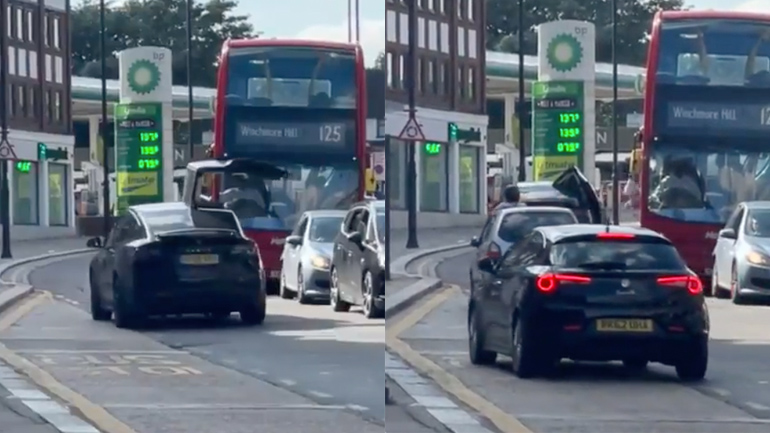 Tesla εναντίον λεωφορείου