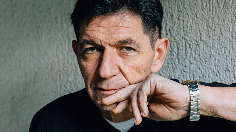 Ξεσπά ο Γεράσιμος Σκιαδαρέσης: «Ούτε οι Λιγνάδηδες ούτε οι Φιλιππίδηδες είναι απώλεια για το θέατρο»